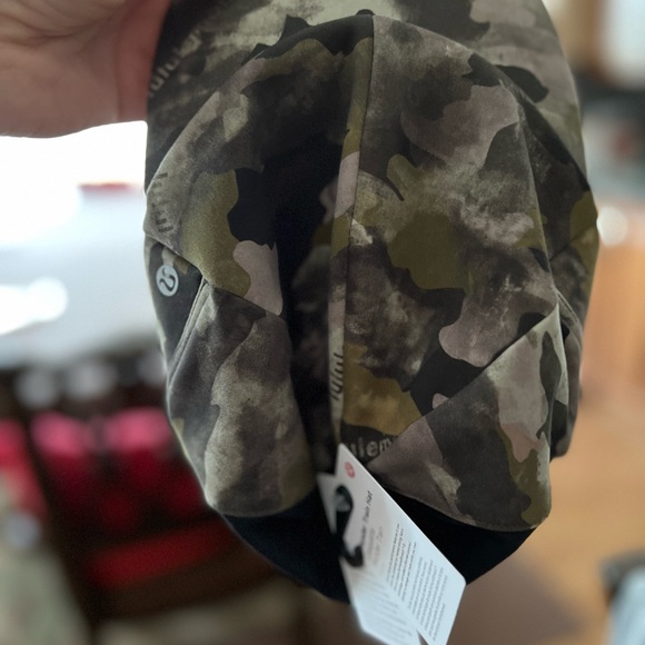 NWT Wunder Train Hat - XS - Picture 8 of 8